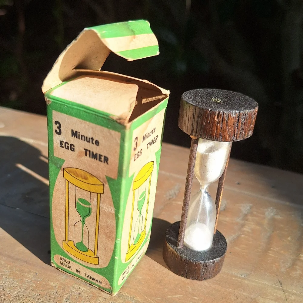 Vintage Egg Timer Wooden Hourglass MCM 1950s with original box 3 Minute Mini
